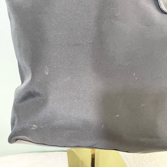 Givenchy Parfums Black Large Shoulder Tote - Picture 4 of 9